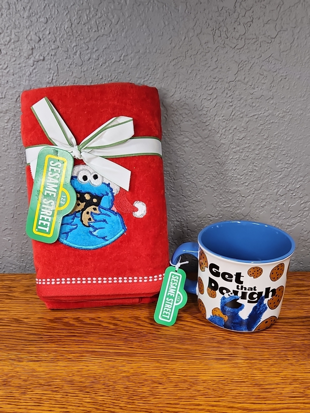 Sesame Street Cookie Monster Bundle